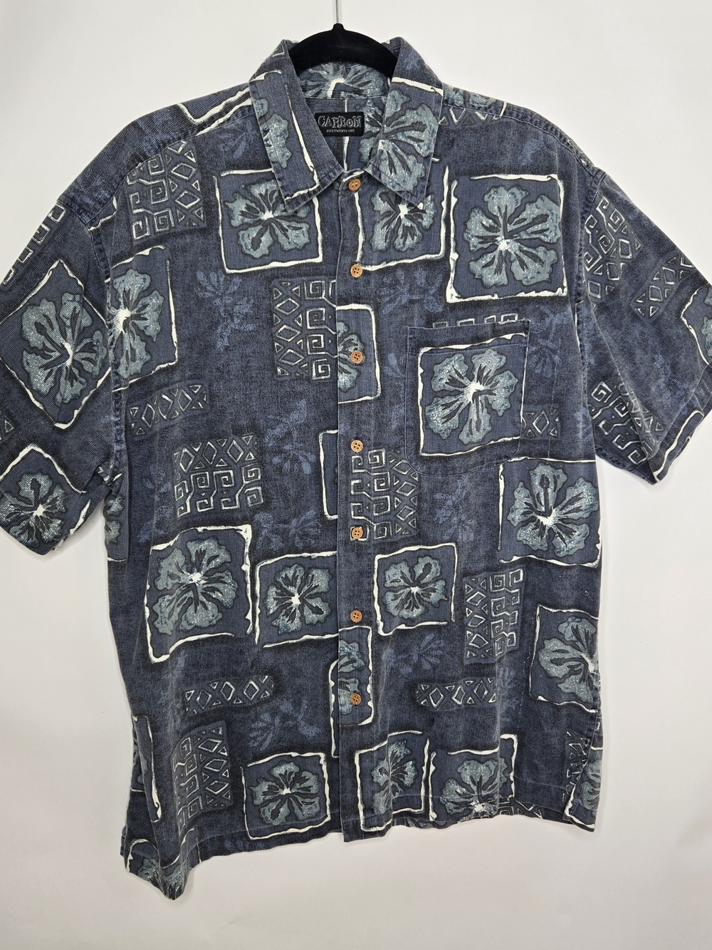 Men's Carbon Navy Blue Floral Print Short-Sleeve Button-Down Shirt